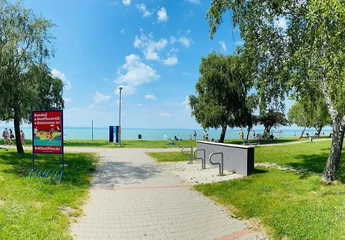 Balcsitthon Apartment *